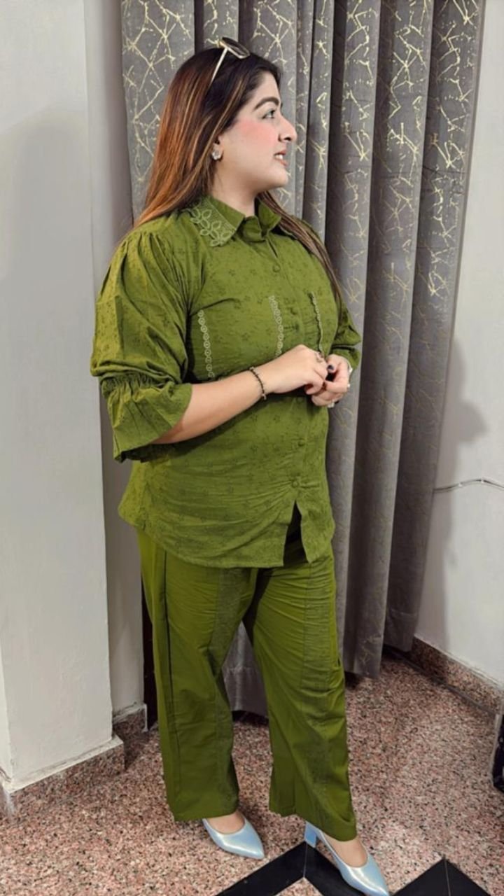 Chikankari Coord Set - Image 3