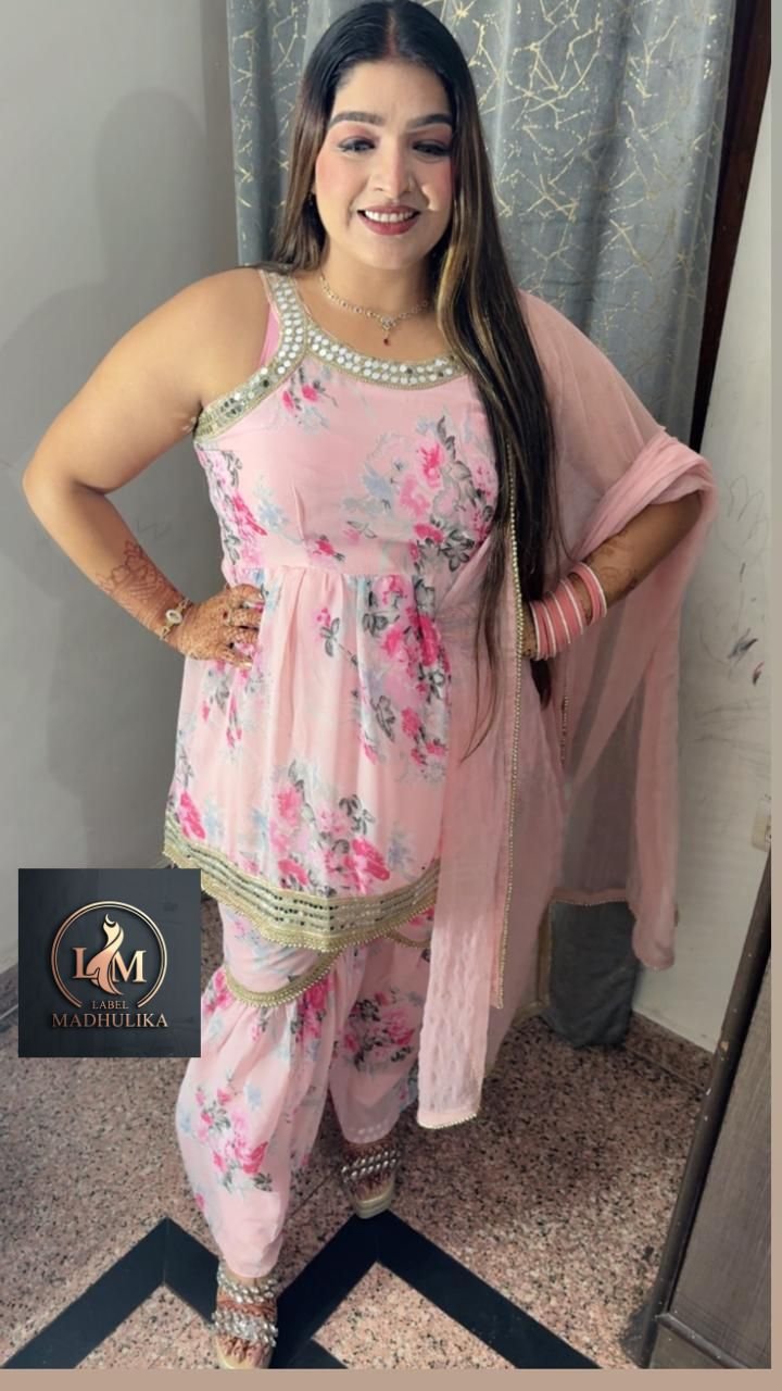 Pink Garara suit - Image 2